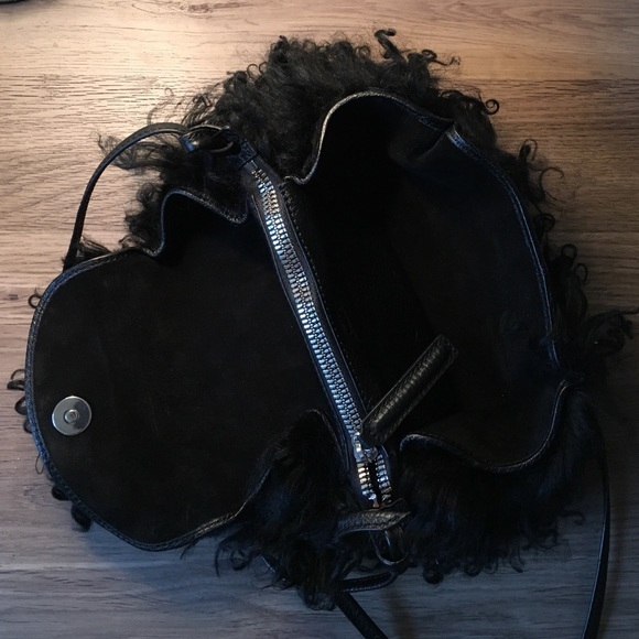 Lamb fur purse - Picture 3 of 4